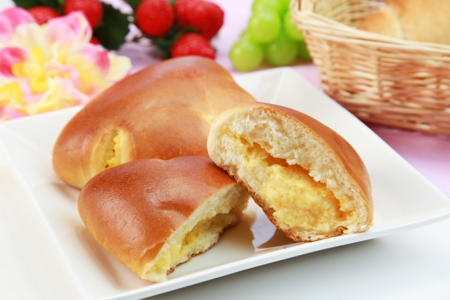 糖質メインの食事は、血糖の乱高下を招きます。